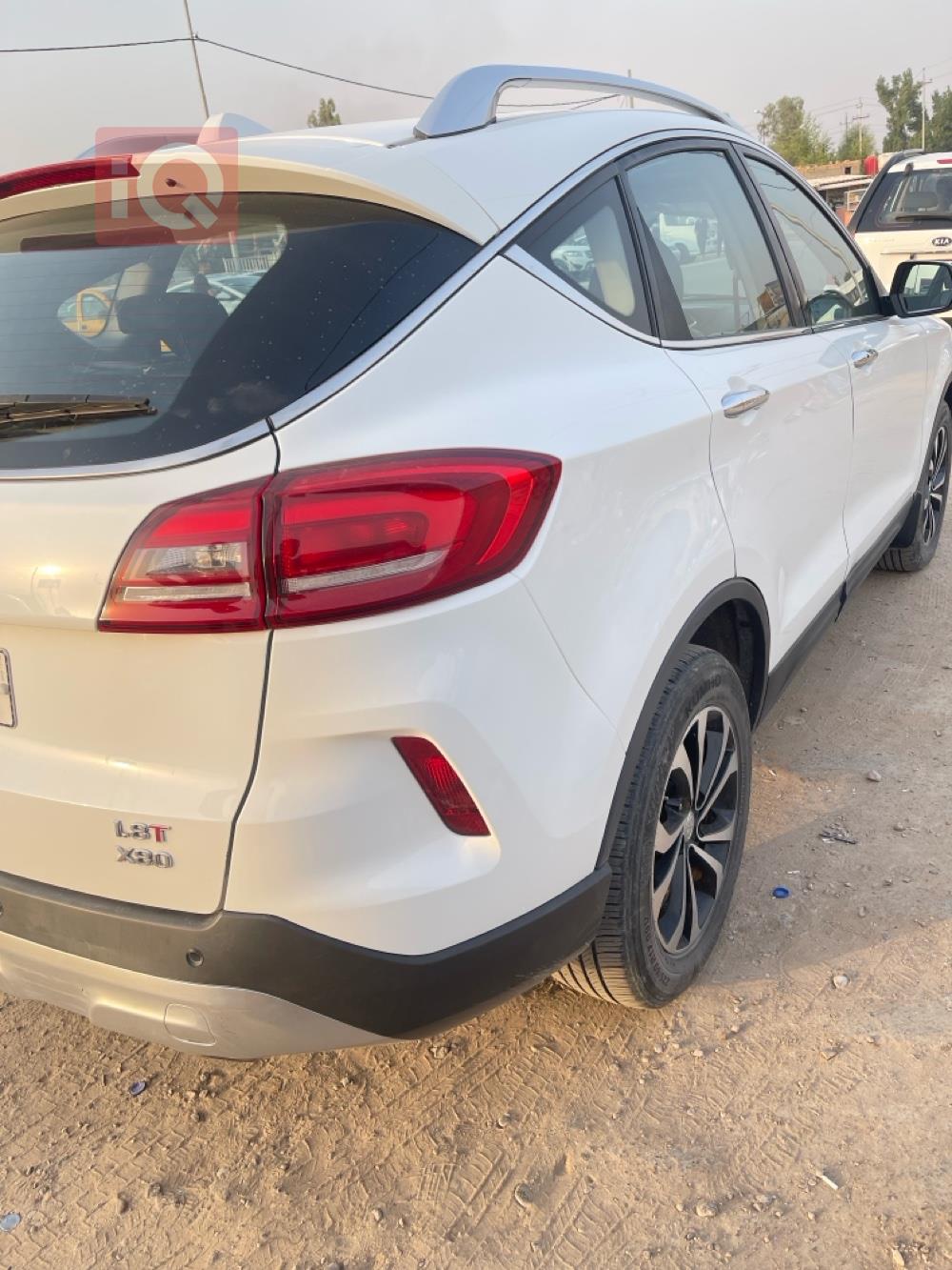 فاو بيستورن X80